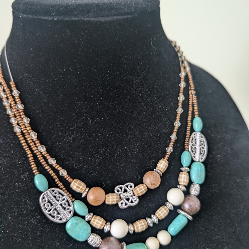 Vintage Multi-Layered Beaded Necklace - Picture 5 of 9